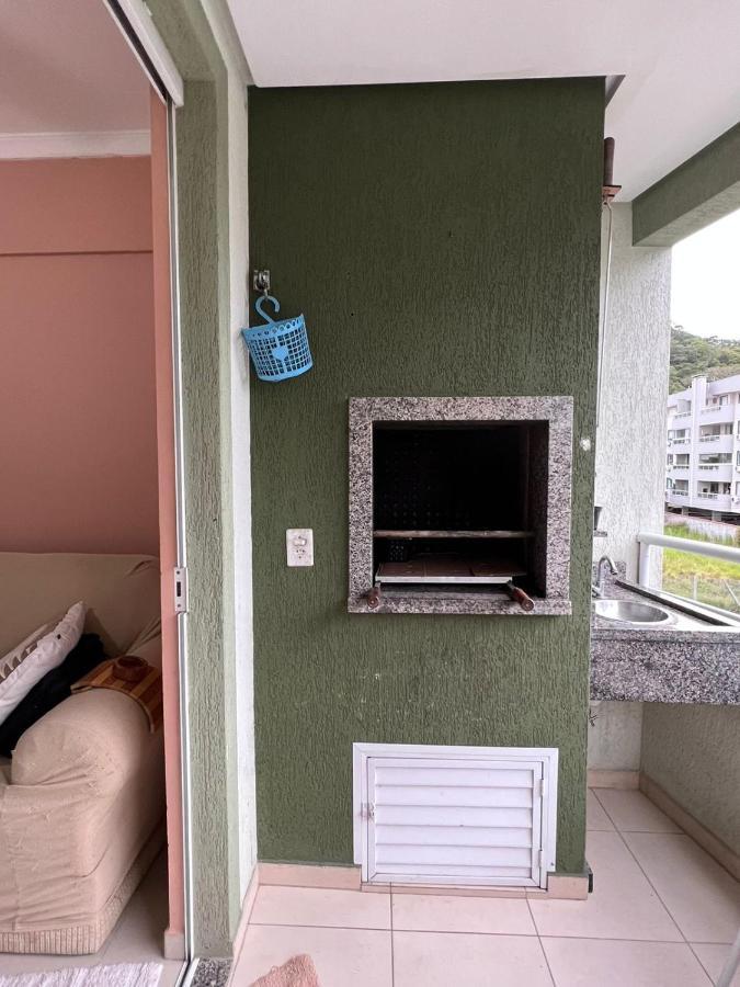 Apartamento 2 Dorm. Em Bombas Sc Бомбіняс Екстер'єр фото