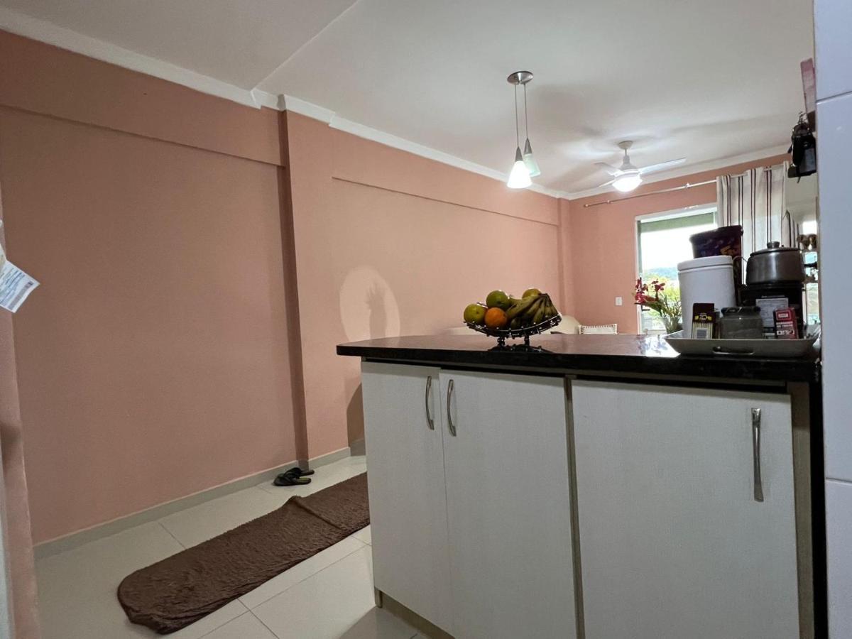 Apartamento 2 Dorm. Em Bombas Sc Бомбіняс Екстер'єр фото